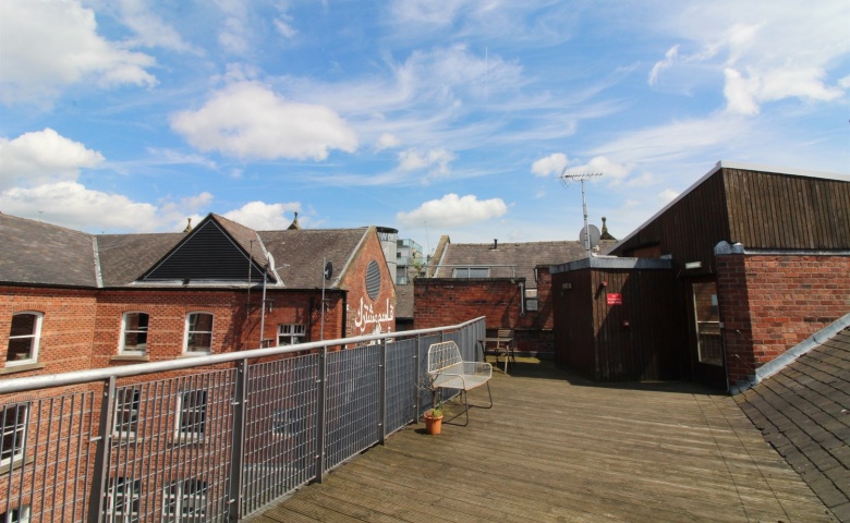 Dewhirst Buildings, Kirkgate