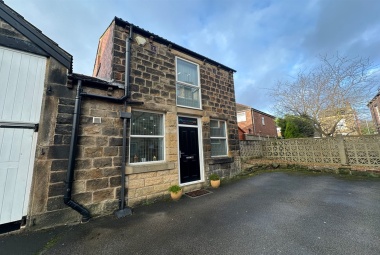 The Coach House, Rear of 322 Low Lane, Horsforth, Leeds