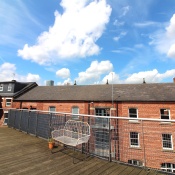 Dewhirst Buildings, Kirkgate