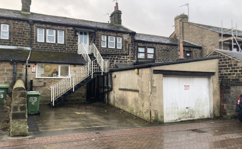 83 High Street, Yeadon