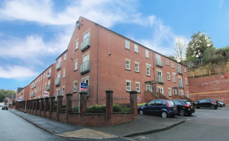 Stephenson House, Pullman Court, Morley