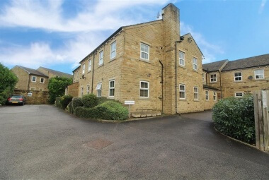 Richmond Court 3a, Rodley, Leeds